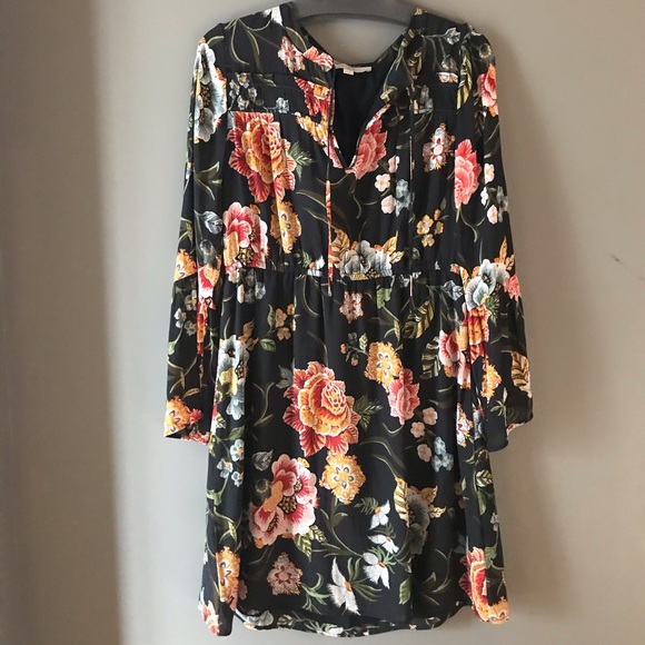 LOFT Dresses & Skirts - Loft Career Dress